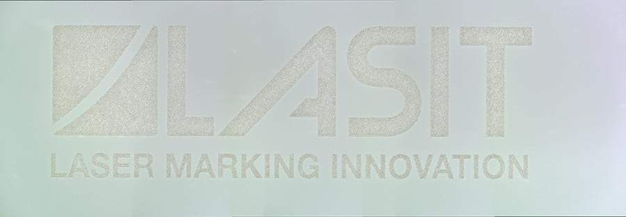 4-UV-interno-1 Laser Marking on Glass: The LASIT Revolution