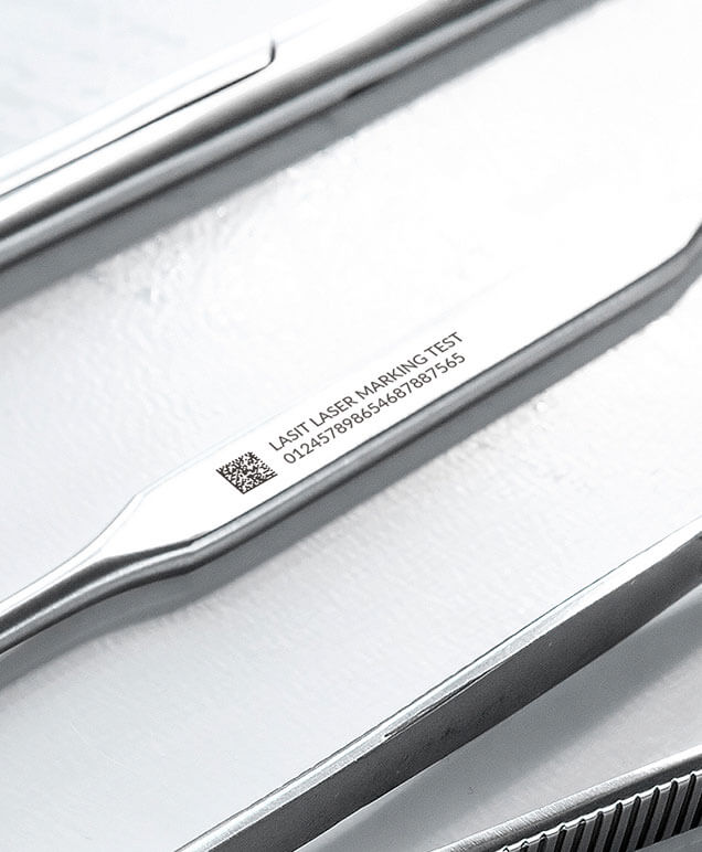 Incisionesuperficiale Laser marking on metals