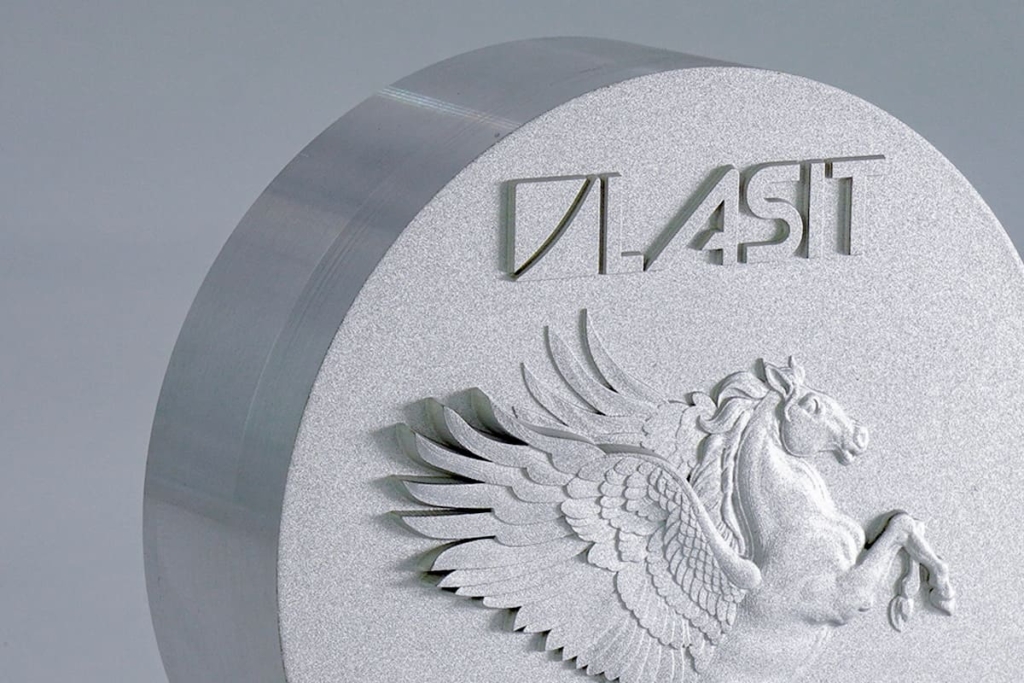Marcatura-laser-3d-tutte-le-soluzioni-1024x683 Laser engraving on metal