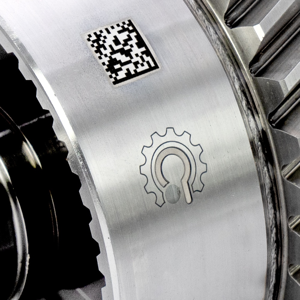 Marcatura-laser-metalli-2 TowerMark X: the laser marker for job shops