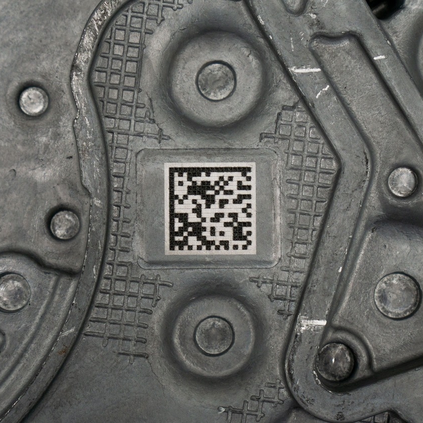 PRESSOFUSO-1-edited UID Marking and Traceability in the Life Cycle of Aerospace Components.