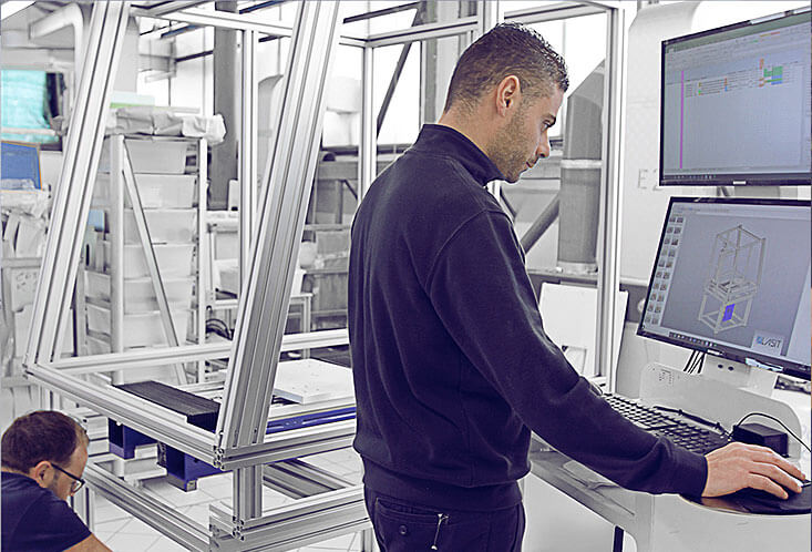 Produzione Why choose laser and not mircopoint marking