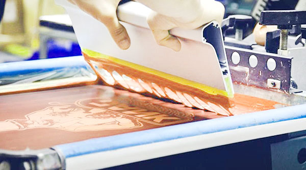 serigrafia-800x445- Laser marking in the promotional sector